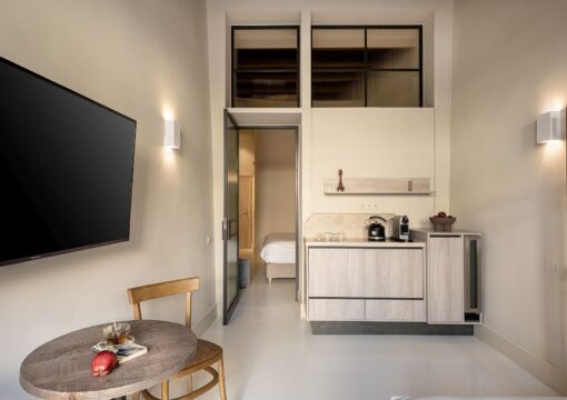 1-Bedroom Suite